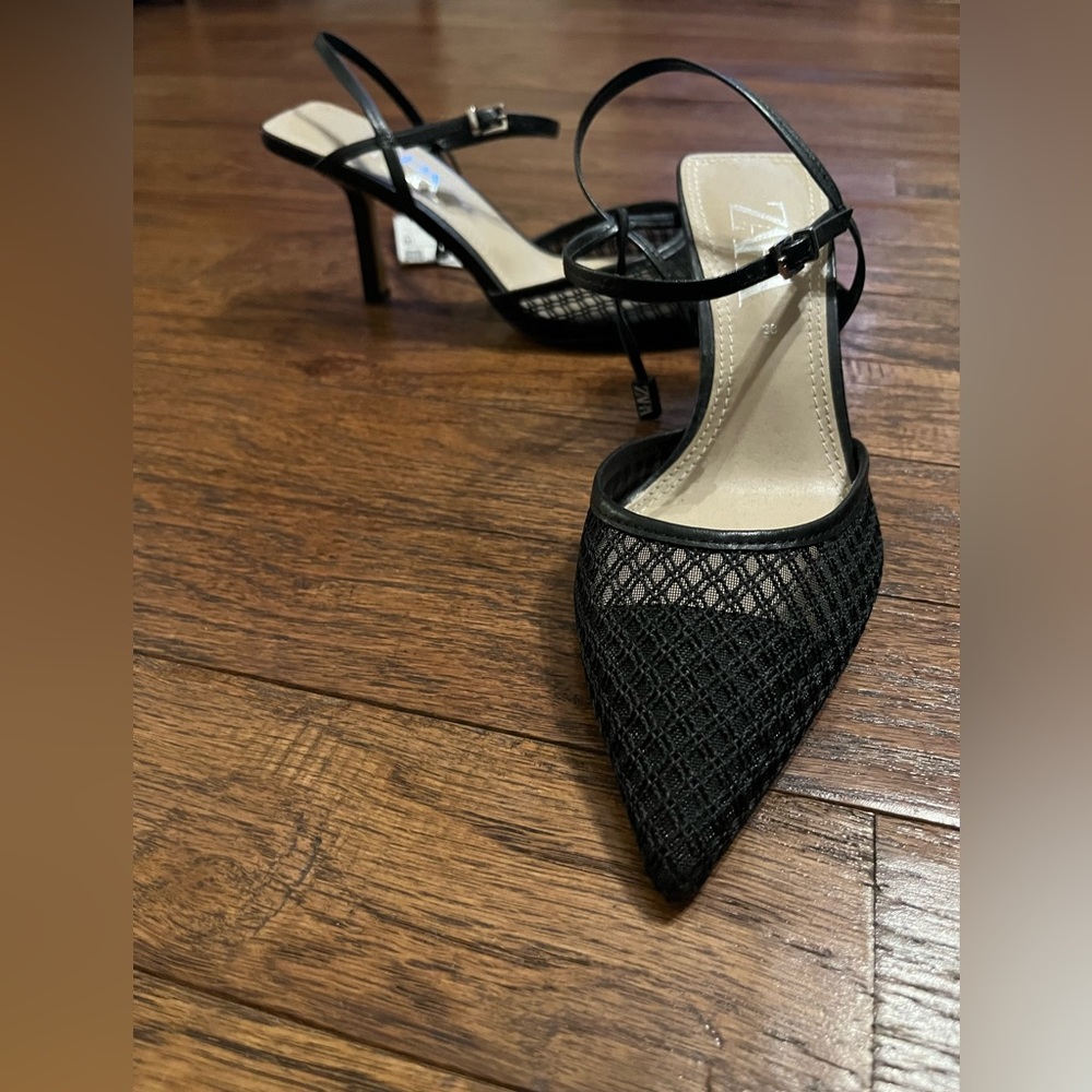 NEW black sling back kitten heels from Zara
